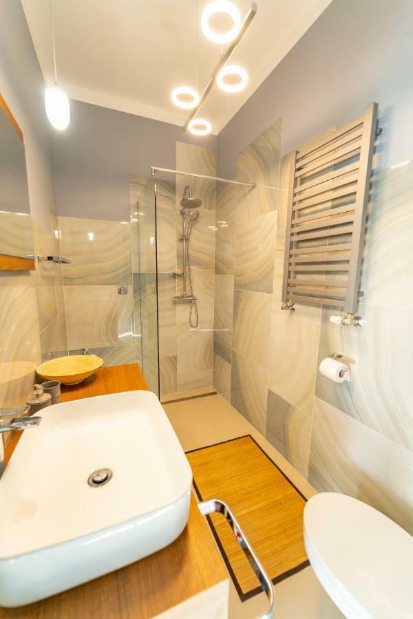 Apartament Przy Wyspie Mlynskiej Бидгошч Екстериор снимка