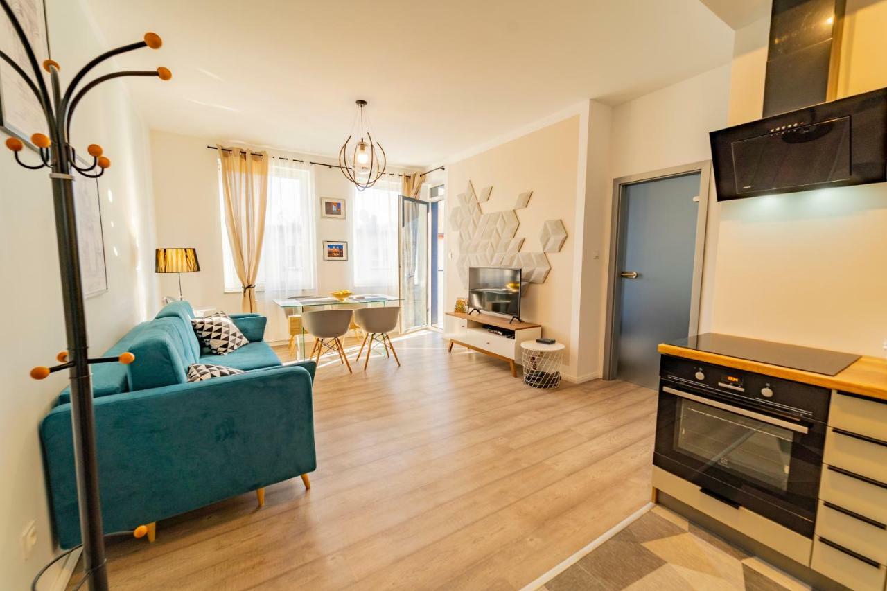 Apartament Przy Wyspie Mlynskiej Бидгошч Екстериор снимка